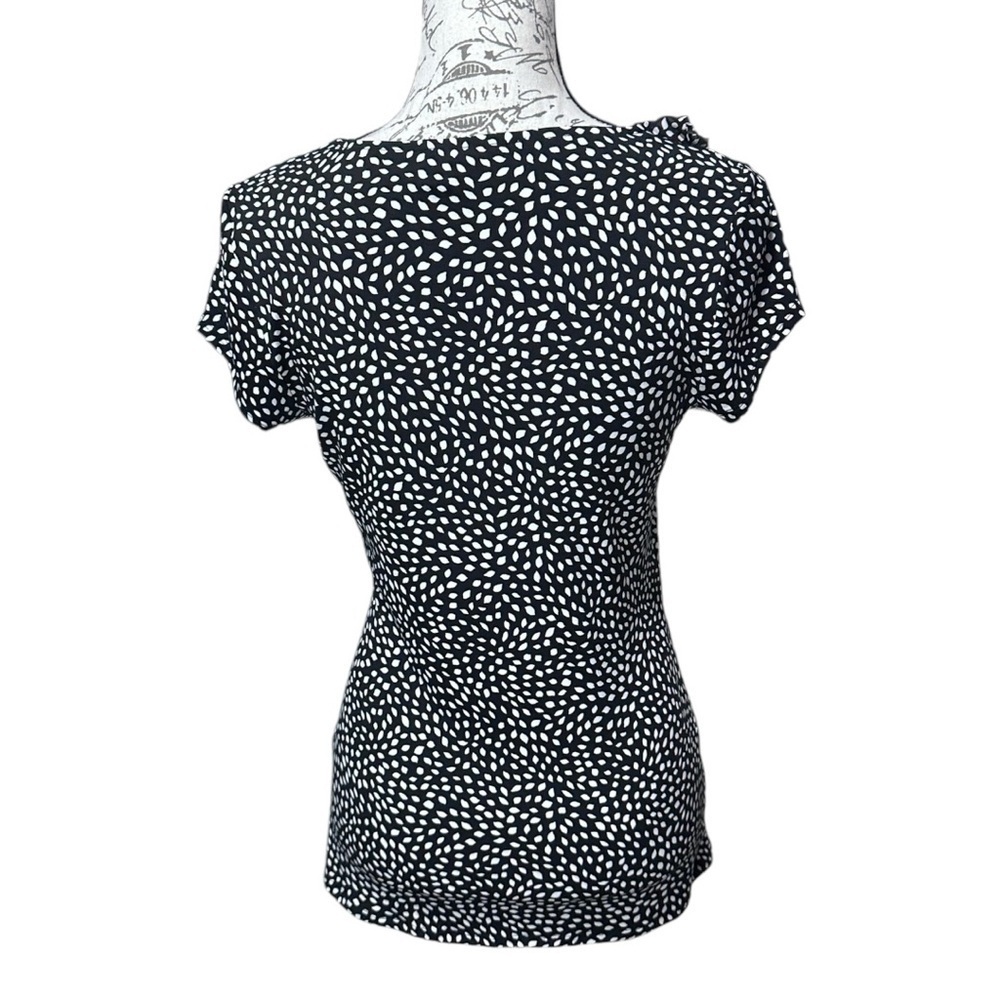 WHBM Black and White Bandage Style Blouse Size Small NWT - Picture 4 of 6